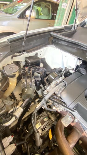 TOYOTA HIGHLANDER V4 2012