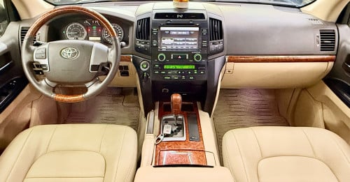 Toyota Land Cruiser GX-R 2013 Full options