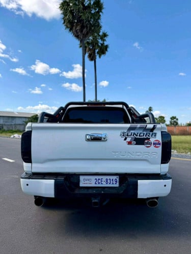 Toyota Tundra ឆ្នាំ2014 1794 Up 2021 ប៉ុង2