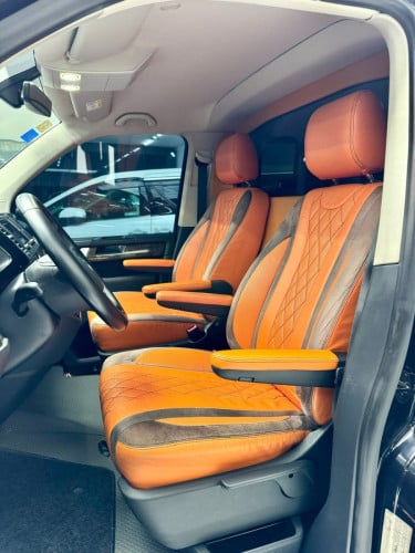 Volkswagen Caravelle តួវែង