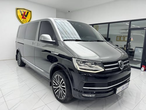 Volkswagen Caravelle តួវែង