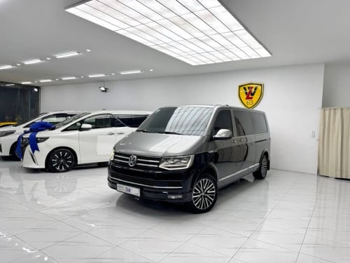 Volkswagen Caravelle តួវែង