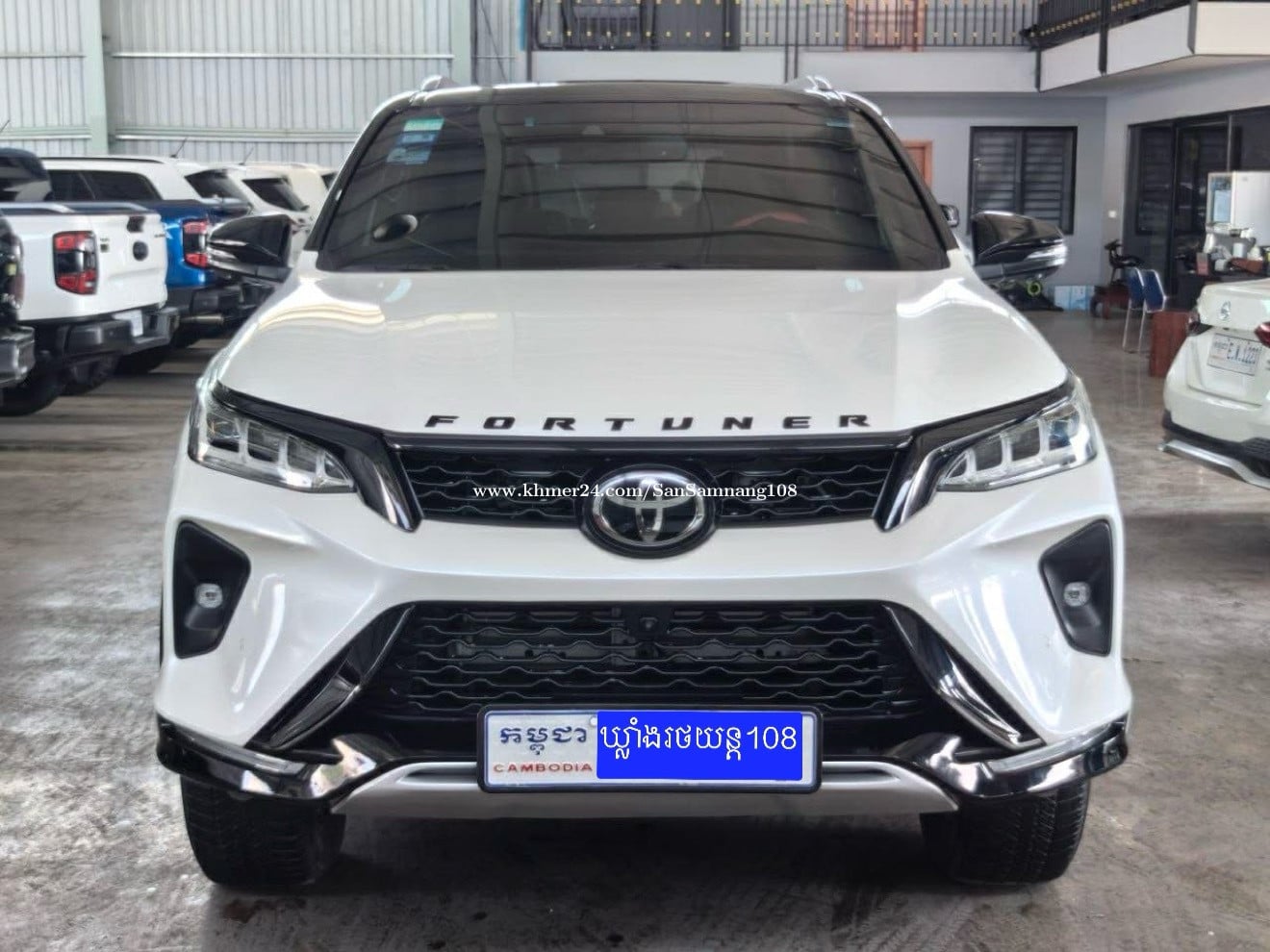 Toyota Fortuner 2021Legender Full option ចូលតាមករុមហ៊ុន Toyota ឆ្វេងសុីន