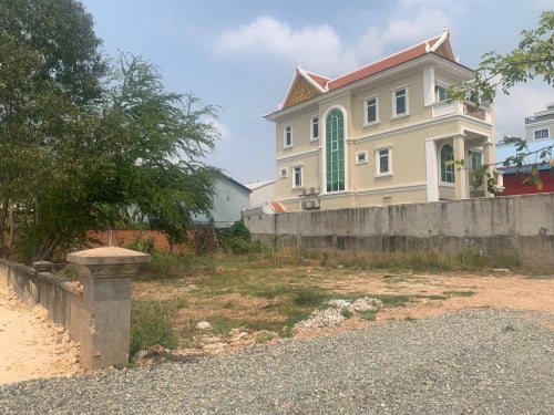 ដីសម្រាប់លក់បន្ទាន់សង្កាត់គោកឃ្លាង(ភ្នំពេញថ្មី) ខណ្ឌសែនសុខ ភ្នំពេញ
