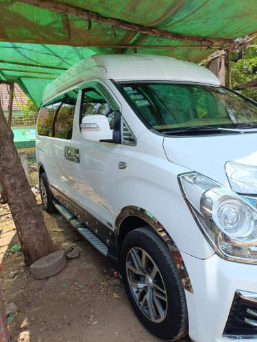 ឡានលក់ប្រញាប់លុយ