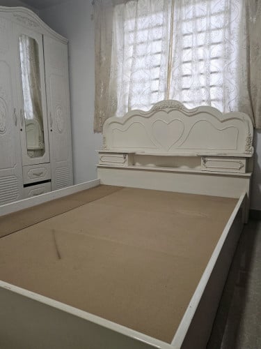 លក់គ្រែ