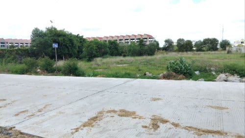 ដីជួល នៅកប់ស្រូវ 0.4$/m2 土地出租 在高斯洛路