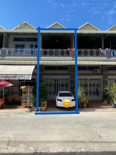 ផ្ទះលក់តំលៃធូរមិនធ្លាប់មាដោយសារម្ចាស់ត្រូវទៅរស់នៅស្រុកក្រៅ នៅចាក់អង្រែក្រោម
