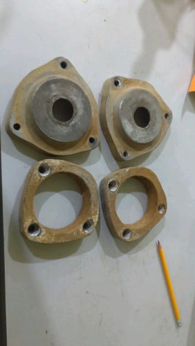 កំណល់កល់បូម Corolla