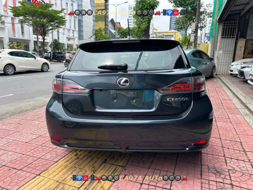 មេឡានកំពូល Lexus CT200H 2011” ប្រផេះ ហ្វូលកប់សេរី full Premium advanced Performance