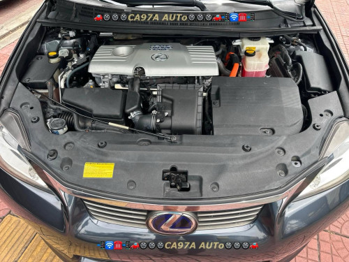 មេឡានកំពូល Lexus CT200H 2011” ប្រផេះ ហ្វូលកប់សេរី full Premium advanced Performance