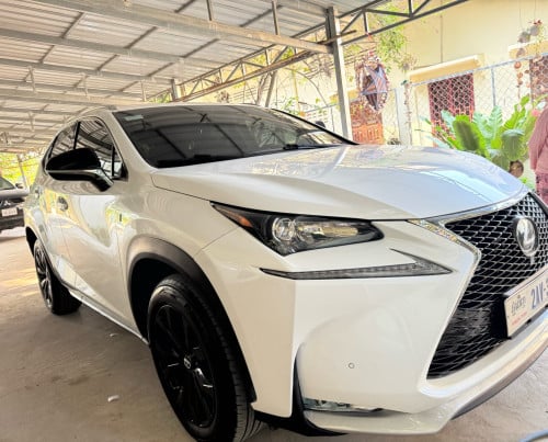 2015 Lexus NX200t up F-sport