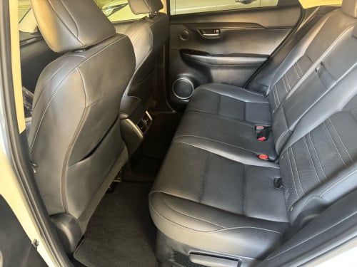 2015 Lexus NX200t up F-sport