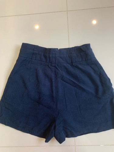 Resell ពាក់បានម្ដង casual shorts