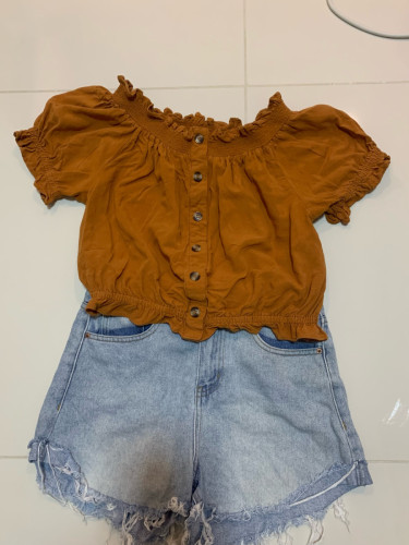 Resell ពាក់បានម្ដងdenim shorts