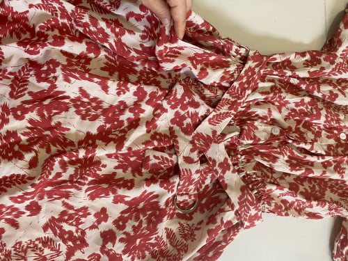 Resell ពាក់បានម្ដងfloral dress