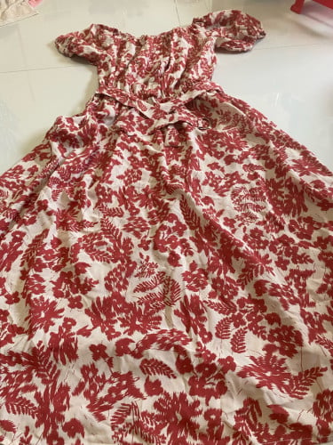Resell ពាក់បានម្ដងfloral dress