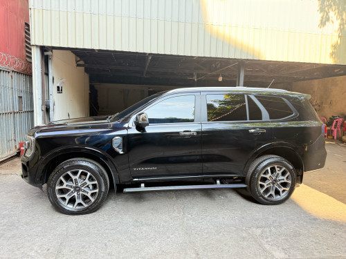 Ford Everest Titanium Full option ម្ចាស់ដើម ,Year:2024