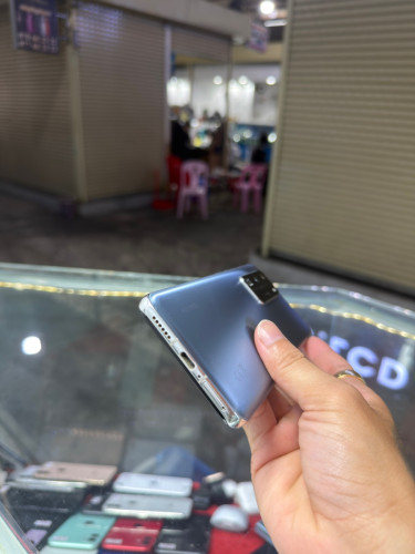 Huawei P40 Pro Global , Ram8GB HD256GB Phone Condition 97% , ដូរអេក្រង់OLED  , ម៉ាស៊ីនហ្ស៊ីន