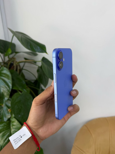 iPhone 16 128G LL/A មួយទឹកសំនុំសុីន ស្អាត 99%