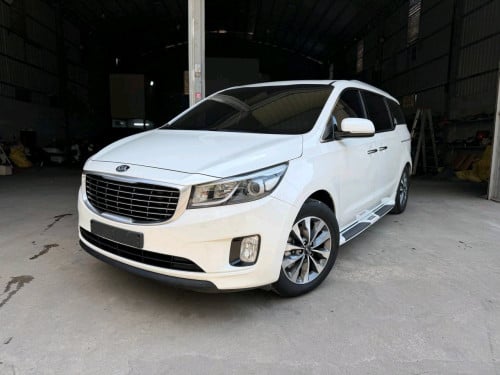 Kia canival 2015 បើកដំបូល កៅអីអូតូ ទ្វារអូតូ2