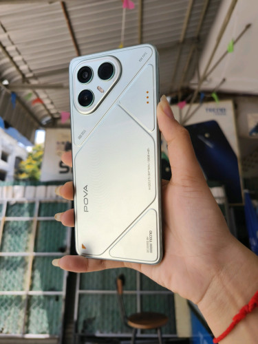 Pova7 5g