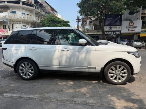 Rang Rover Vogue Autobiography ឆ្នាំ2014 full option ទឹកថ្នាំស្រុិនម៉ាជុំ100% (ម៉ាស៊ូត)