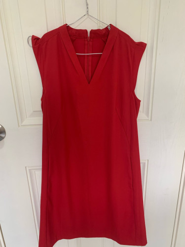 Resell ពាក់បានម្ដង Red dress