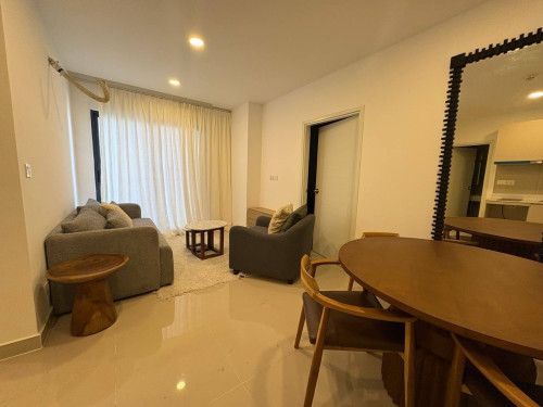 Resale Two Bedroom condo Parkland