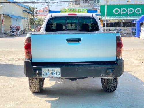 Tacoma 05 លេខដៃប៉ុង2 មានហ្គេសស្រាប់ 12500$