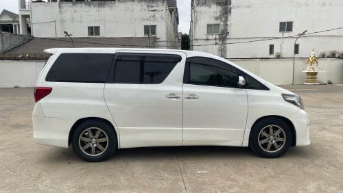 Toyota alphard for sell