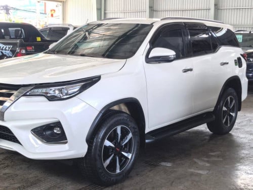 Toyota Fortuner TRD 2020 Full option