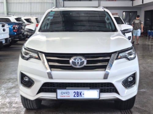 Toyota Fortuner TRD 2020 Full option
