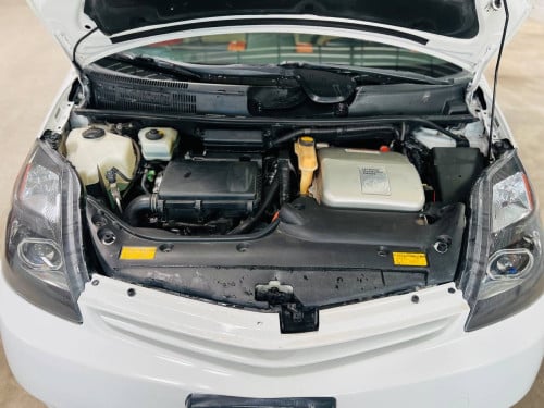Toyota Prius ឆ្នាំ2004 h Full តម្លៃ មុនចូលឆ្នាំខ្មែរ 9150$
