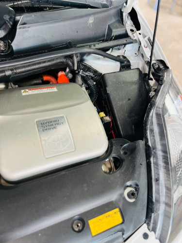 Toyota Prius ឆ្នាំ2004 h Full តម្លៃ មុនចូលឆ្នាំខ្មែរ 9150$