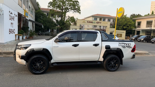 Toyota Rally 2021 Full option