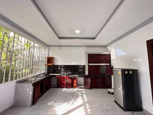Villa for rent near phaleu market