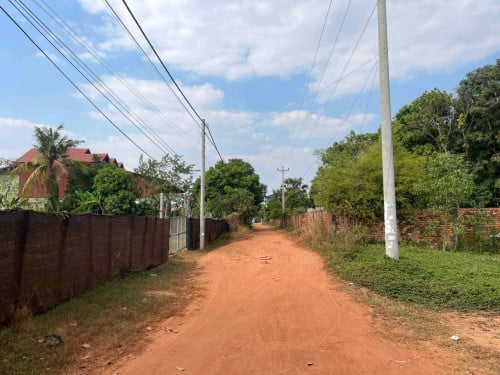 ដីលក់បន្ទាន់ខ្លាំង ខេត្តសៀមរាប