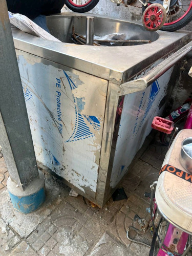 ធុងក្រឡុកភេសជ្ជៈព្រិល