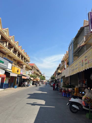 ផ្ទះលក់បន្ទាន់ផ្សារឈូកមាស ផ្លូវ A