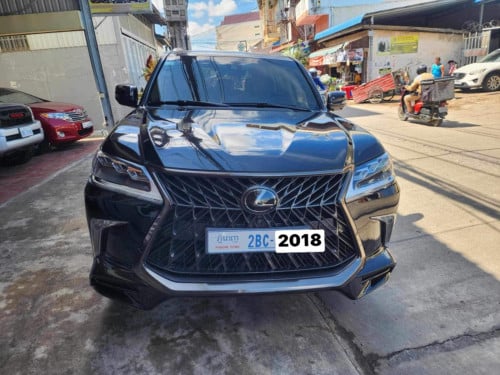 លក់Lx570/18:111000$តវ៉ាបាន