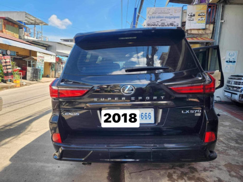 លក់Lx570/18:111000$តវ៉ាបាន