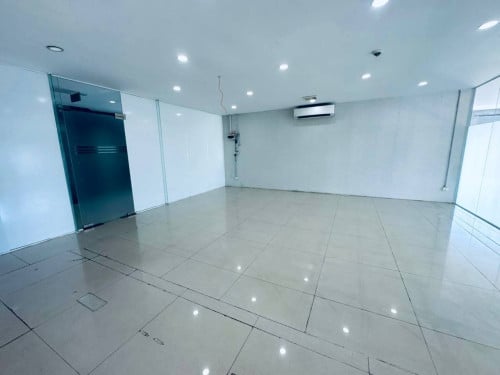 Office for lease in Phnom Penh _43sqm _$430/monthការិយាល័យសម្រាប់ដួល