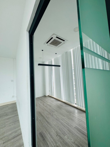 ការិយាល័យសម្រាប់ជួល_ Office Space for Rent Daun Penh_65sqm_$585/month