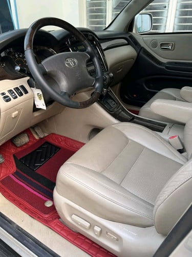 ឡានលក់toyota Highlander 2003P2V6 Limited ឡានស្អាតនៅថ្មីសំបក កង់ថ្មីៗ តំលៃ15500ចរចា