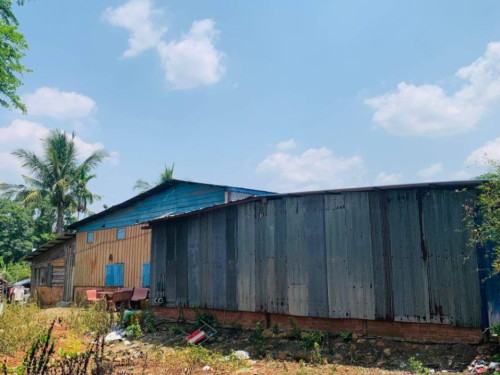 🏦House for Available for Urgent Sale at a Special Price (Negotiable).