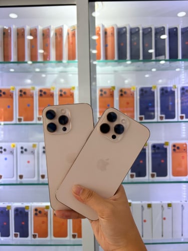 16promax Desert 256GB មួយទឹក មានម៉ាសុីនច្រើនសម្រាប់រើស