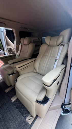 ALPHARD 2011 For Rent /出租