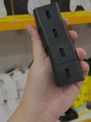 Charger surface USB