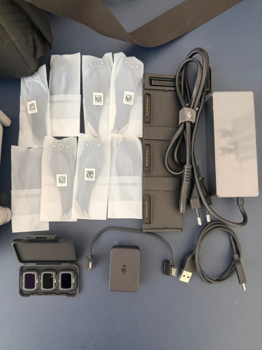DJI Air 2 more Combo